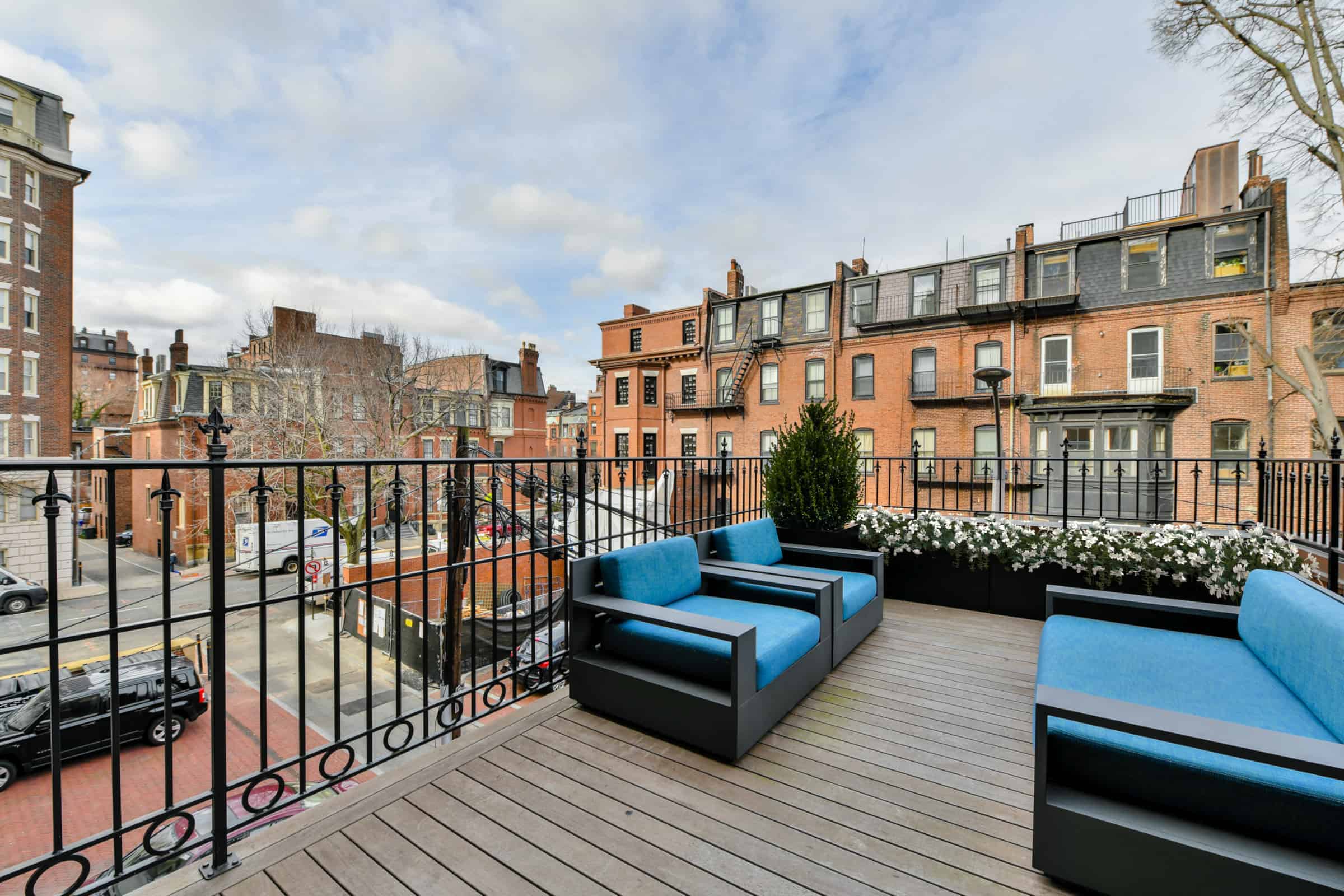 305 Commonwealth Avenue, Unit 2, Boston, MA 02115