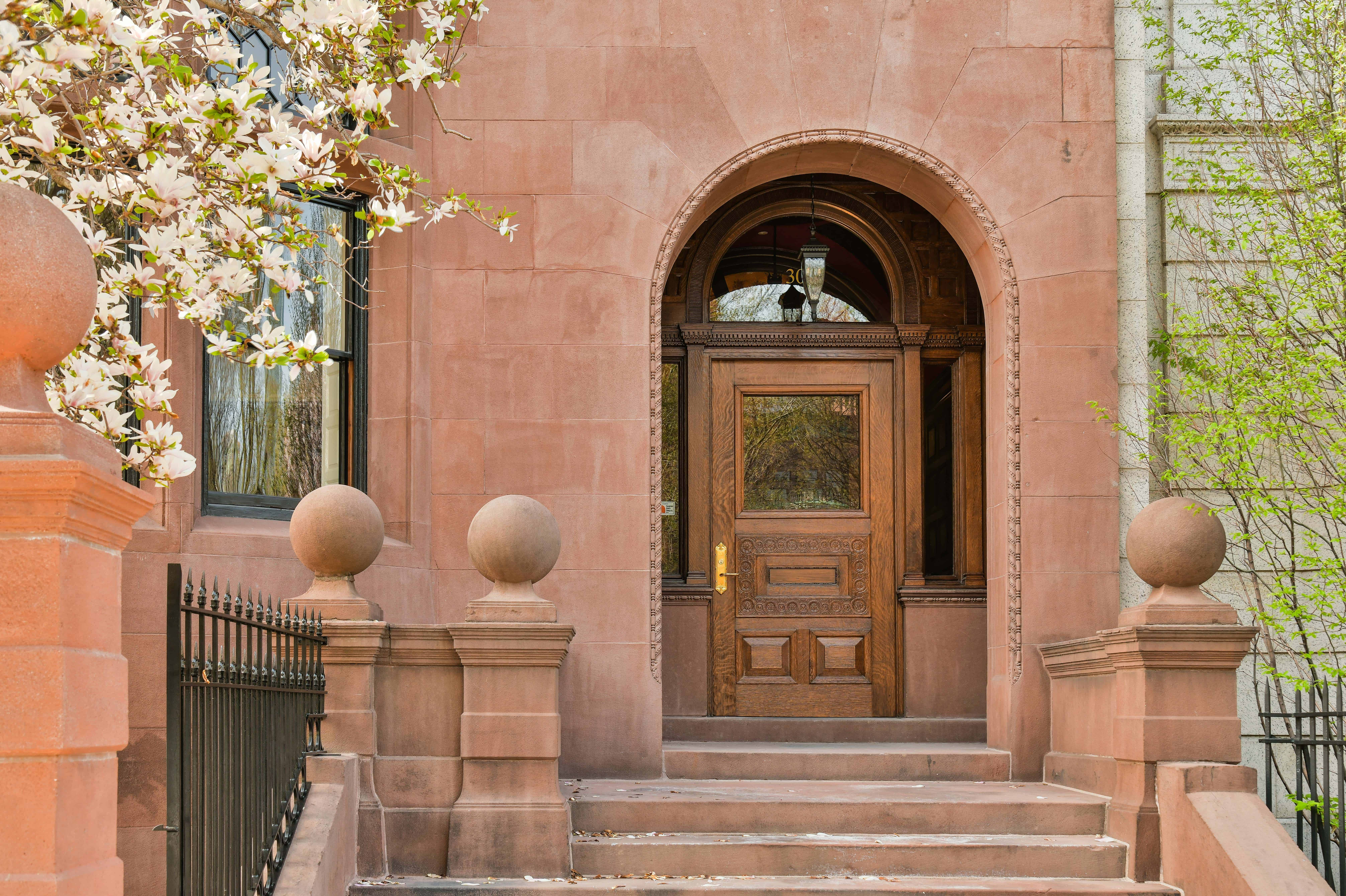 305 Commonwealth Avenue, Unit 2, Boston, MA 02115