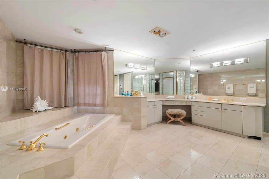 5363 Fisher Island Drive Miami Beach FL 33109