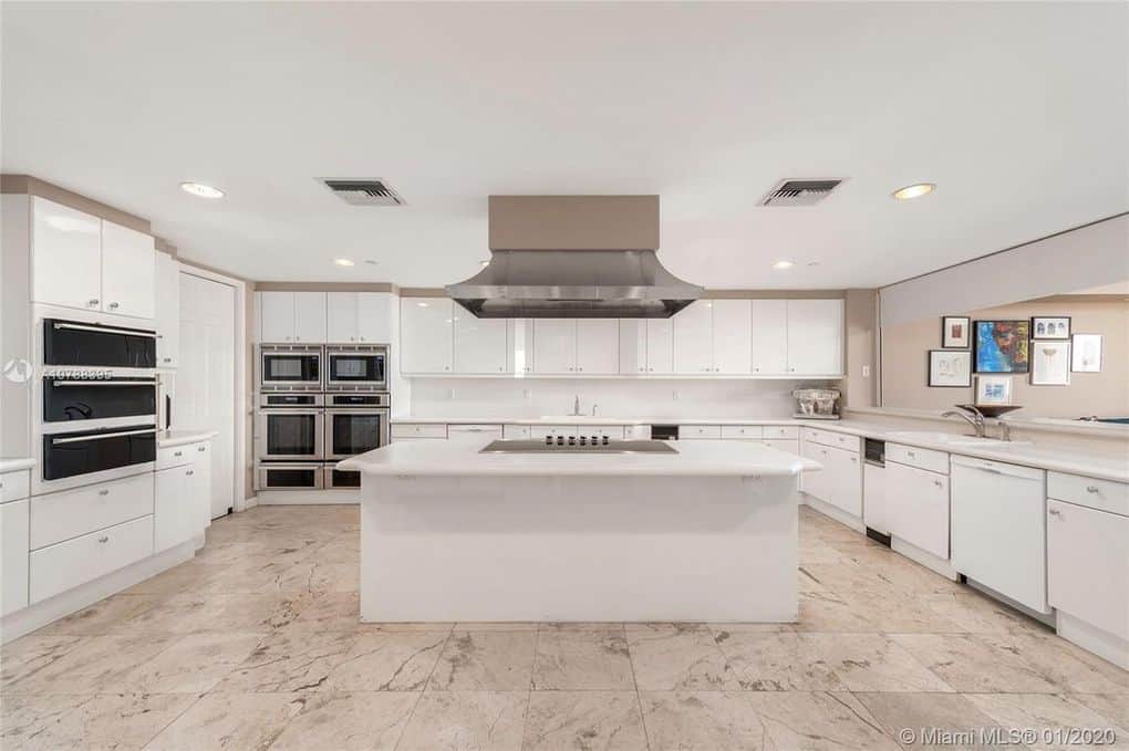 5363 Fisher Island Drive Miami Beach FL 33109