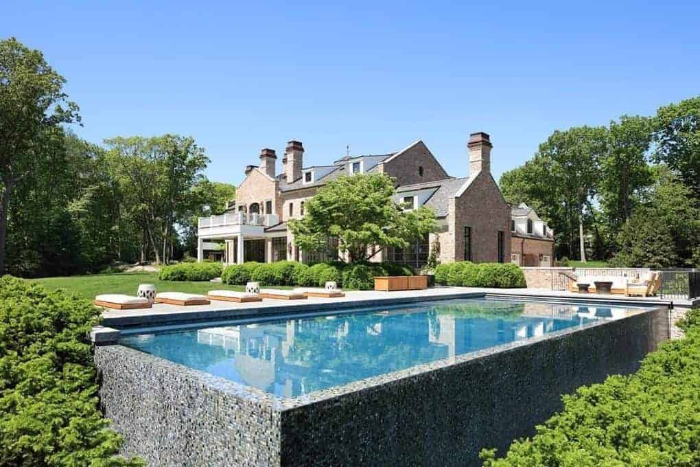 112 Woodland Road Brookline MA 02467