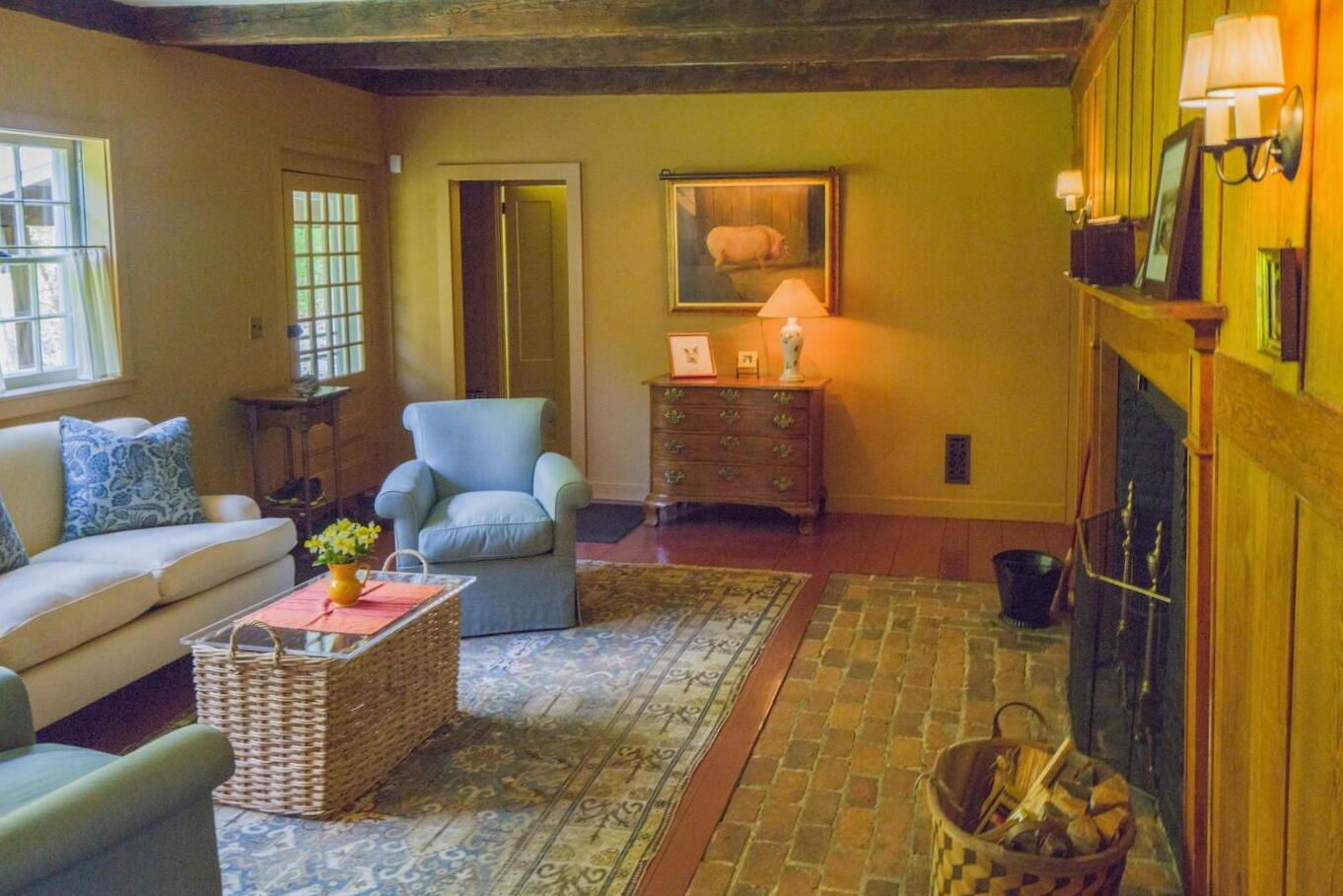 37 Maxham Road Pomfret VT 05067