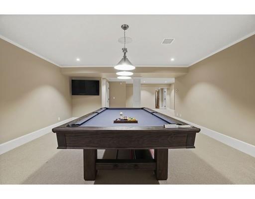 60 Howland Rd, Newton MA 02465
