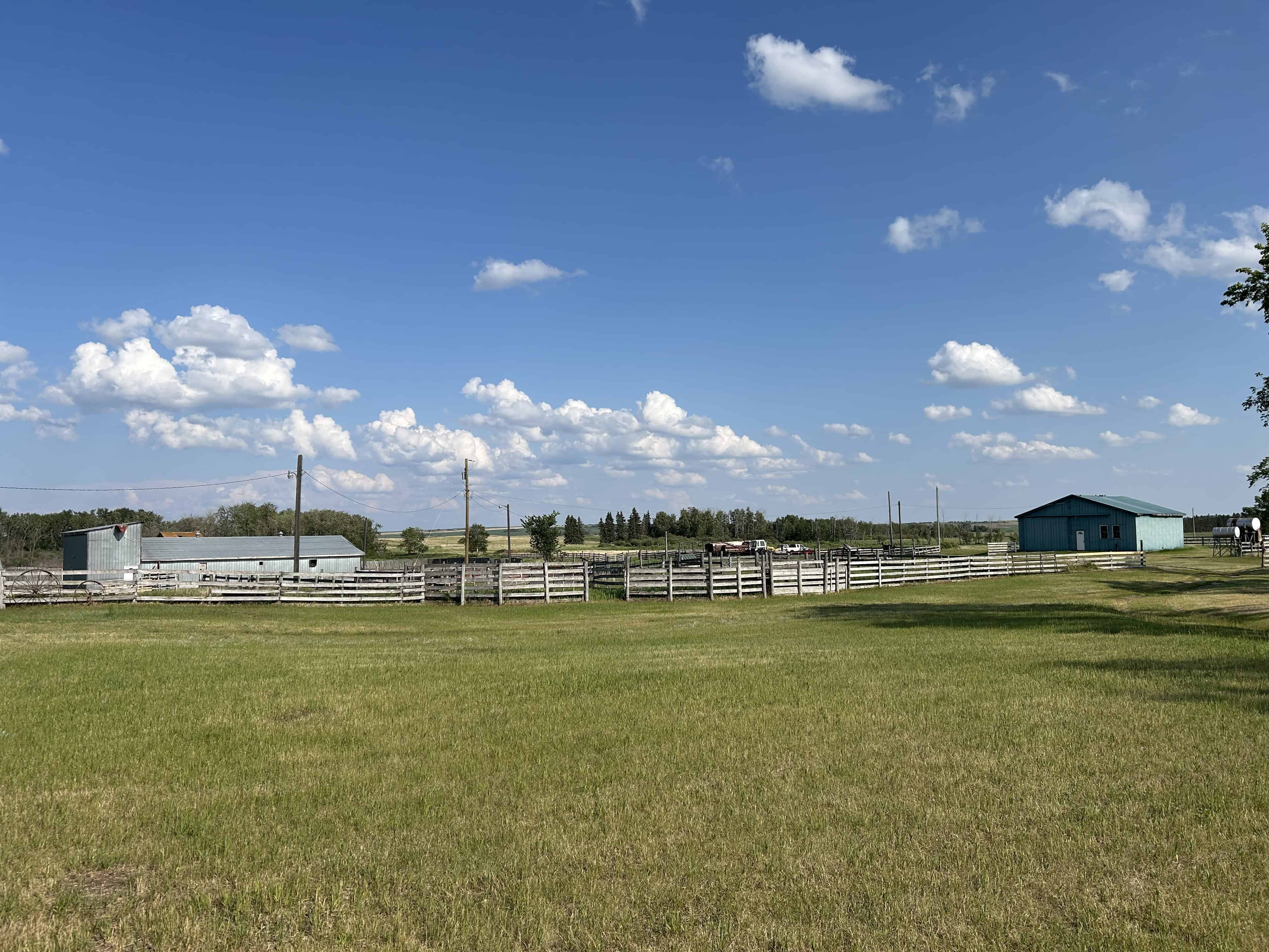 534059 Range Road 34 Dewberry AB T0B 1G0