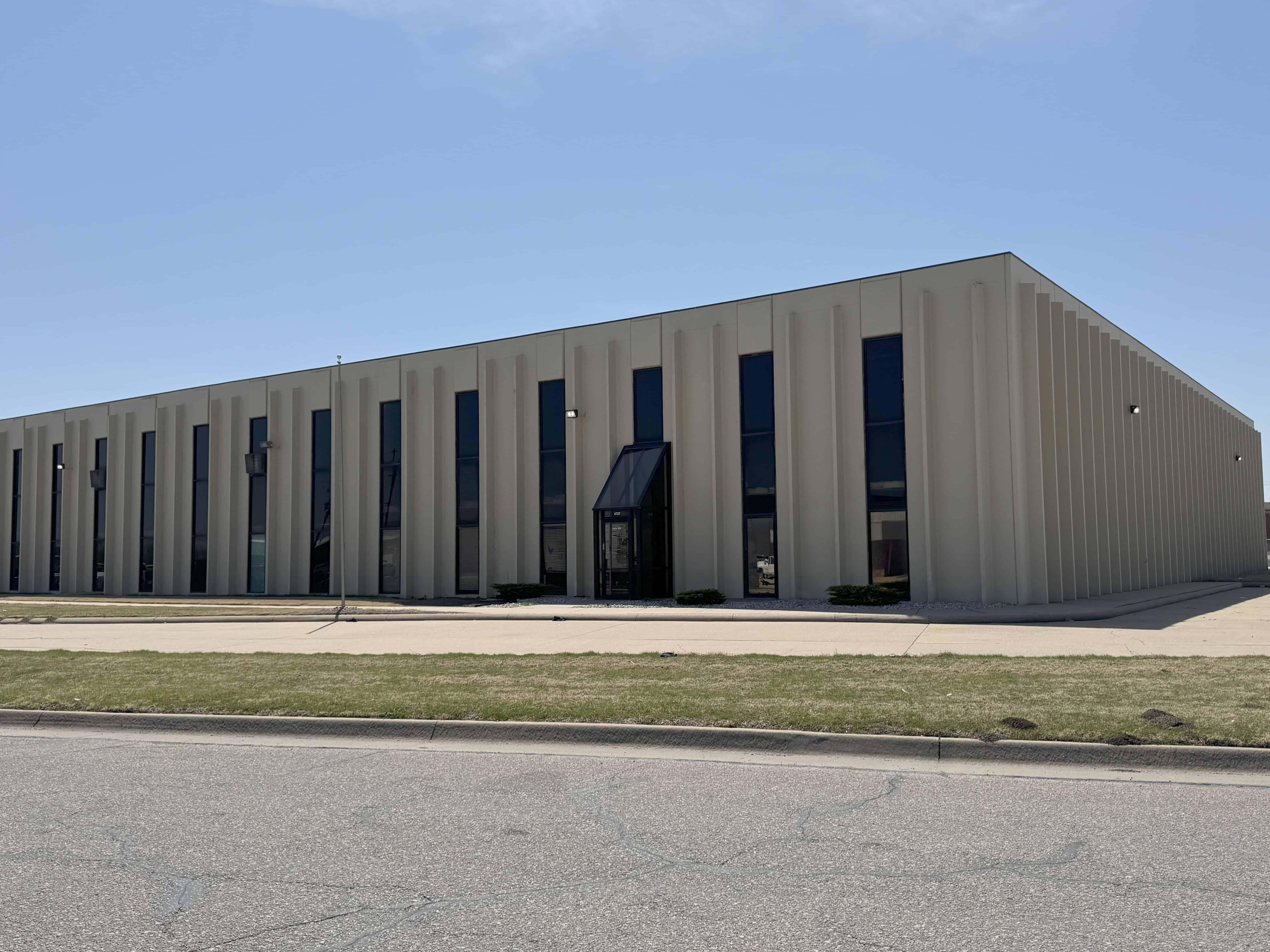 4727 S Emporia Wichita KS 67216