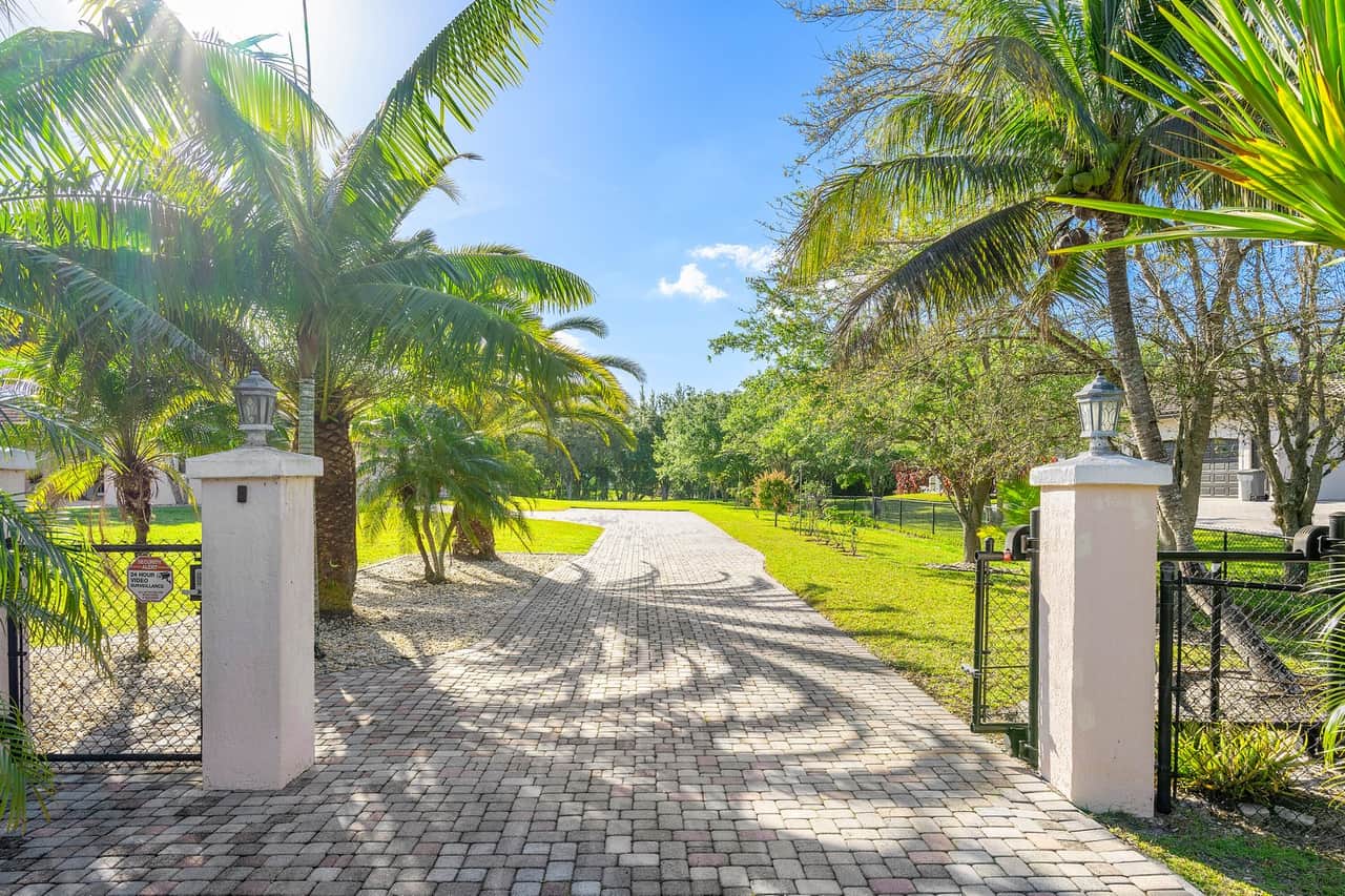 15889 110th Avenue N Jupiter FL 33478