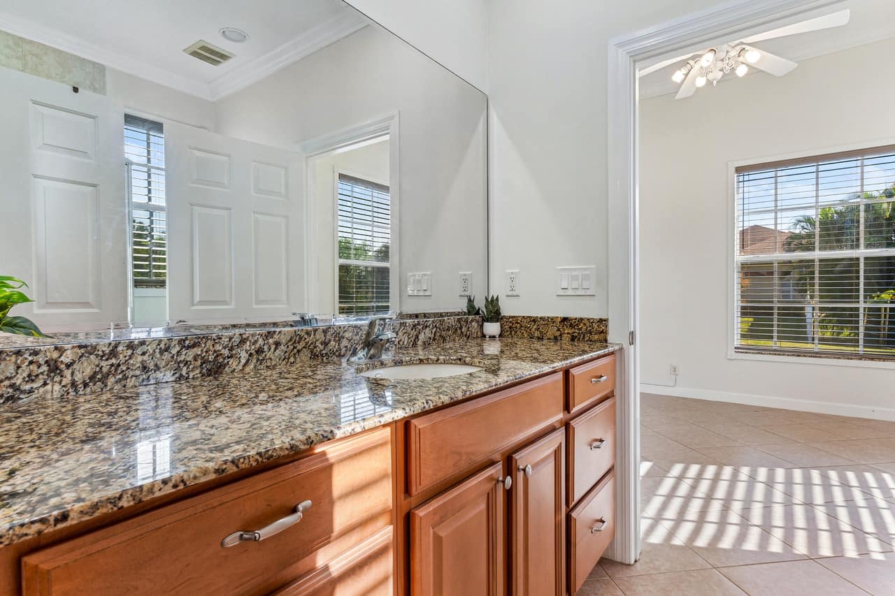 15889 110th Avenue N Jupiter FL 33478