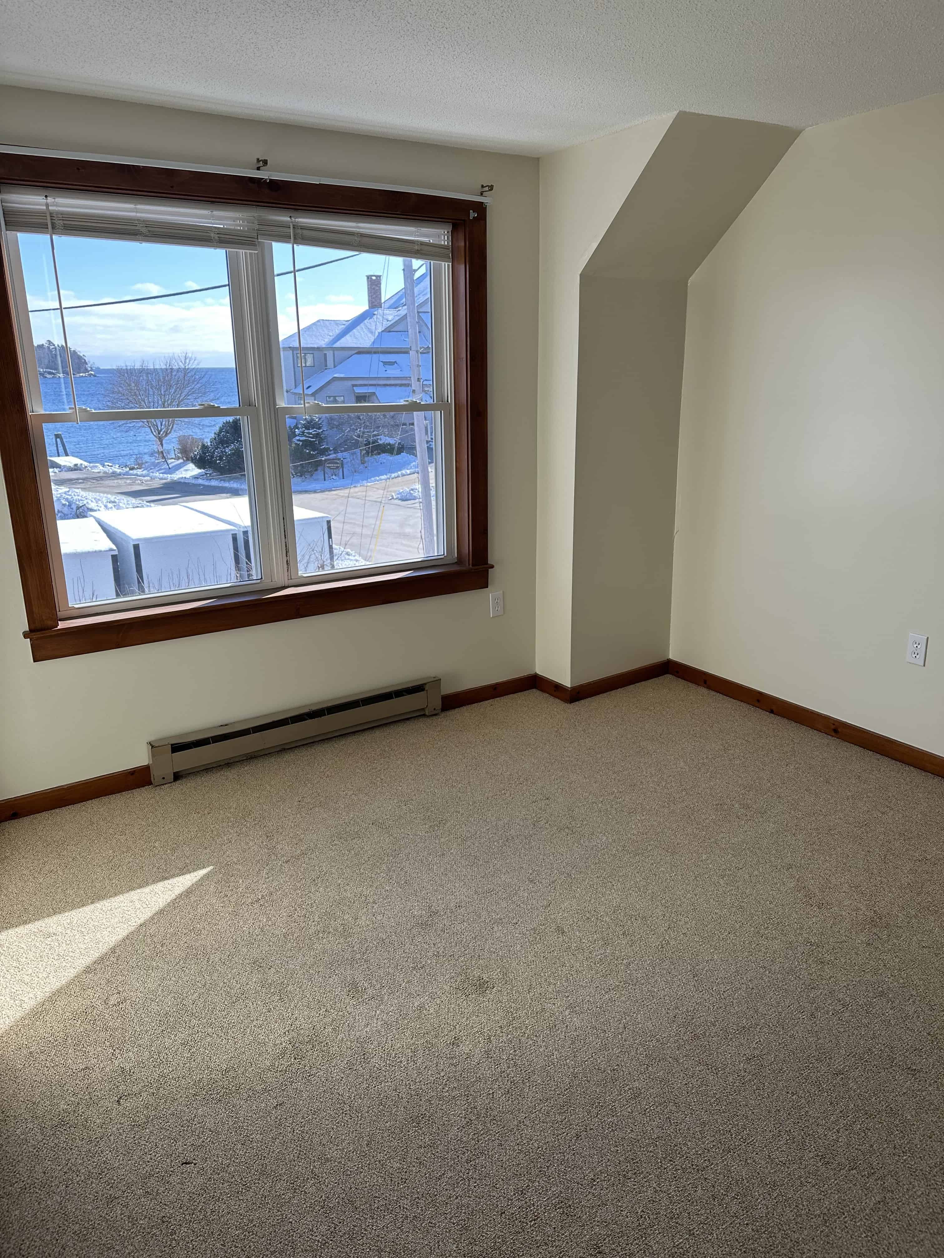 49 Sea Street Camden ME 04843