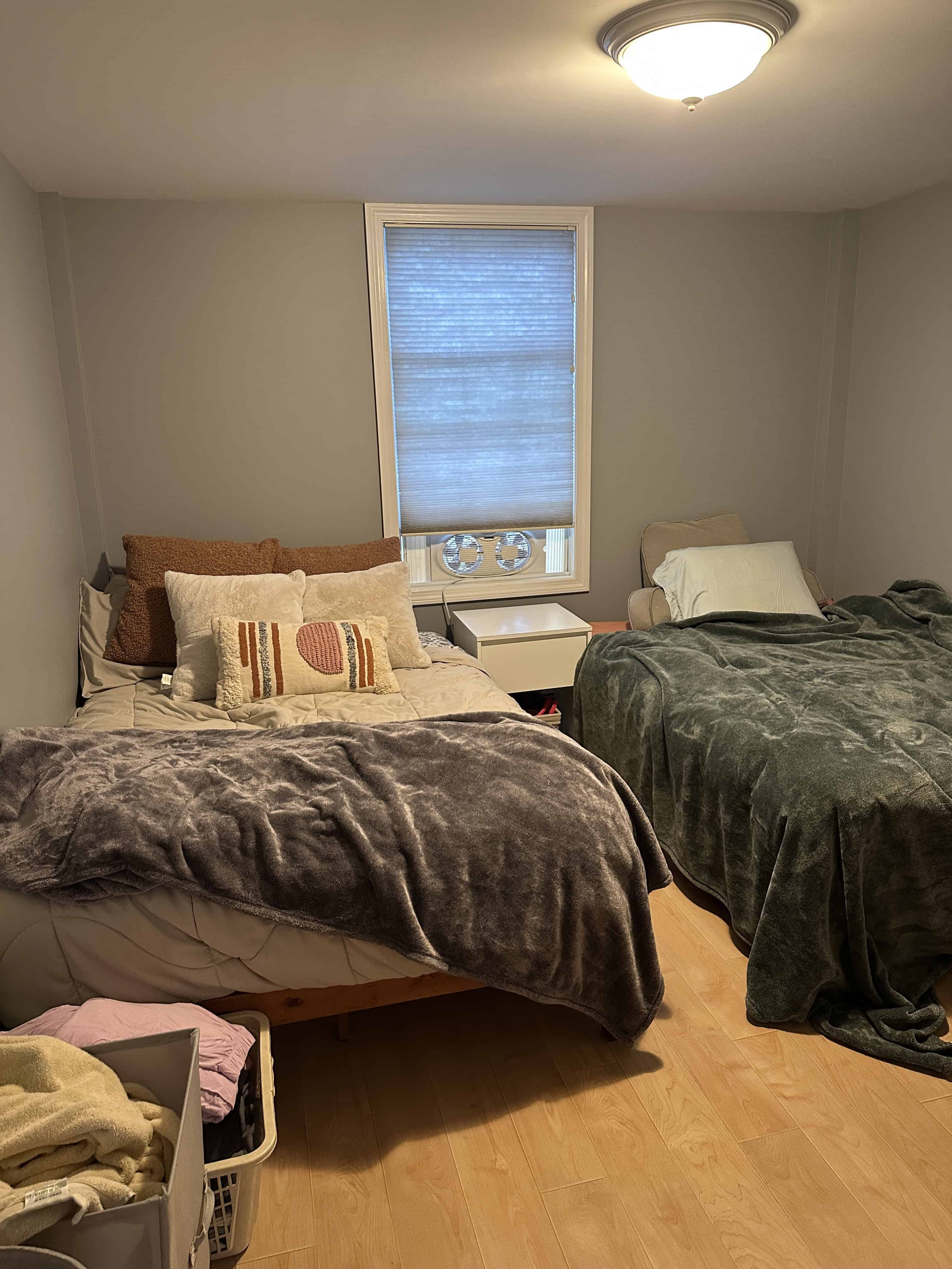 Easthampton MA 01027