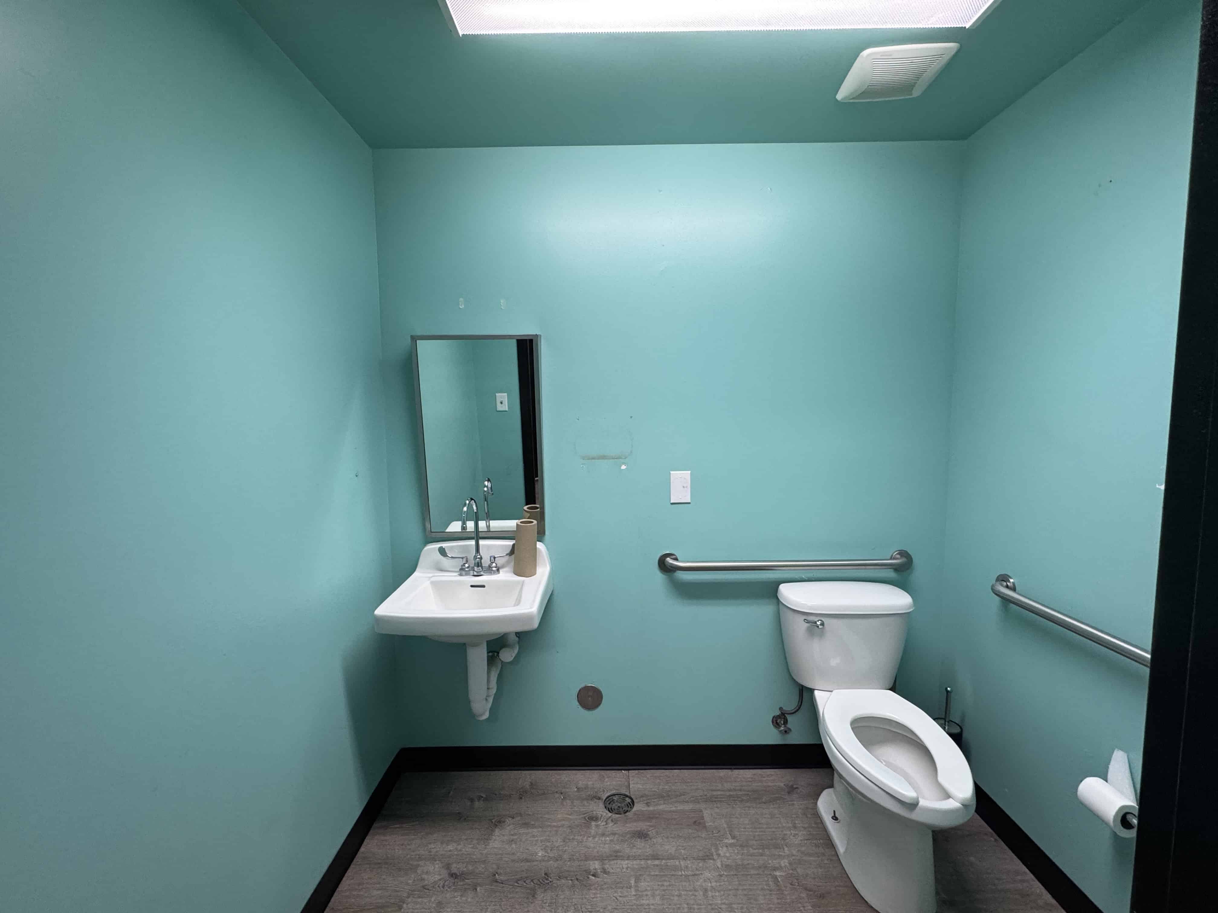 1636 N Rock Road, Suite 400 Derby KS 67037