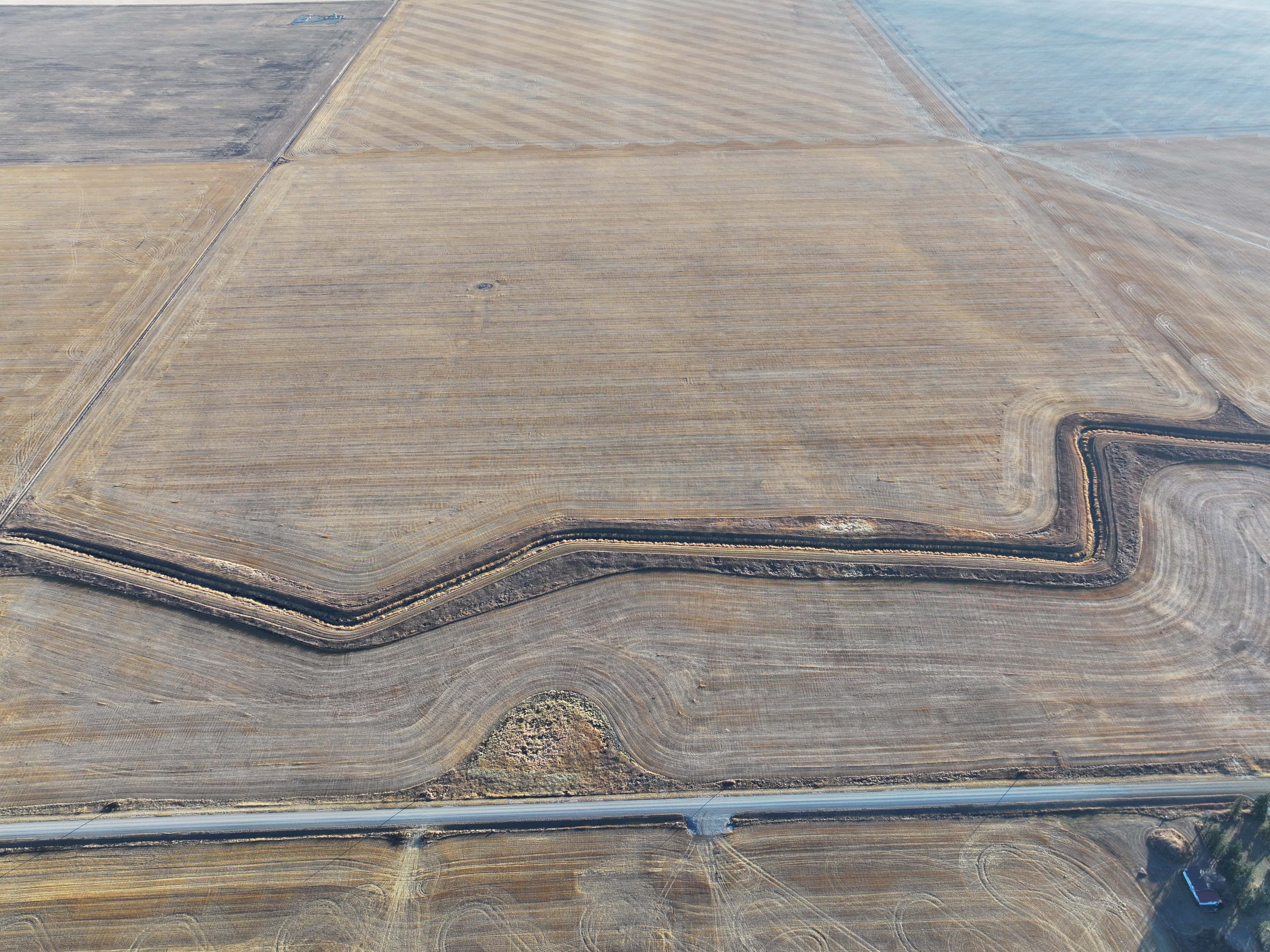 NE 36-22-22-w4, SW 7-23-21-w4, NW 6-23-21-w4 Gleichen AB