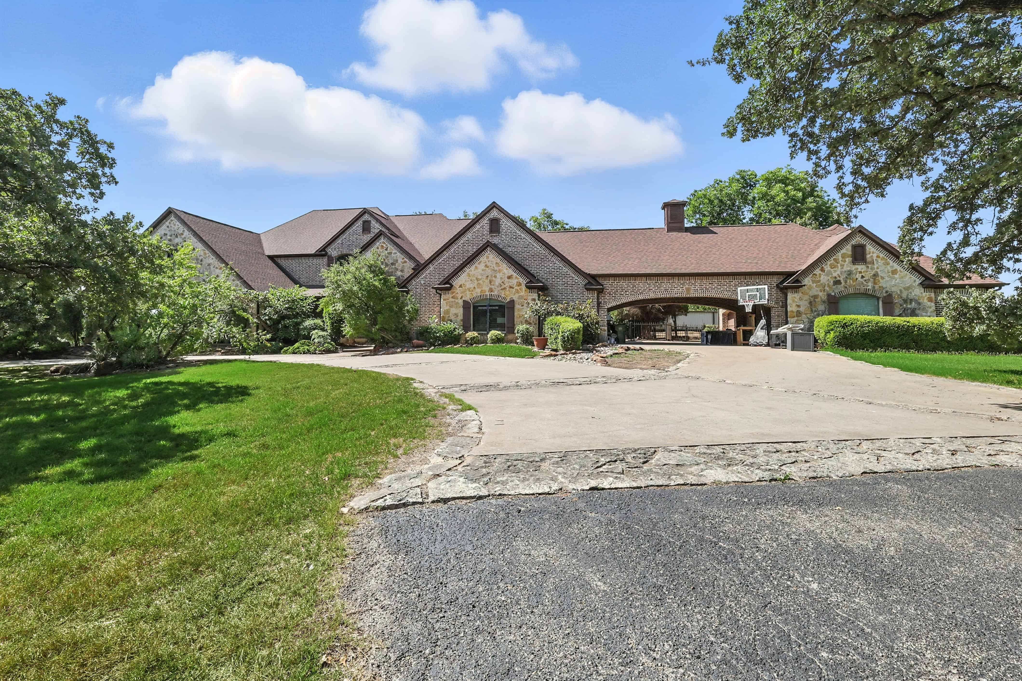 10721 Fincher Road Argyle TX 76226