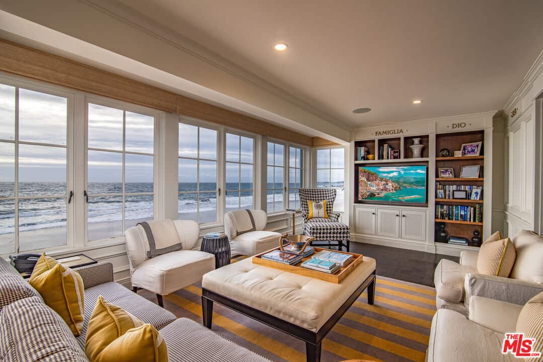 21528 Pacific Coast Highway Malibu CA 90265