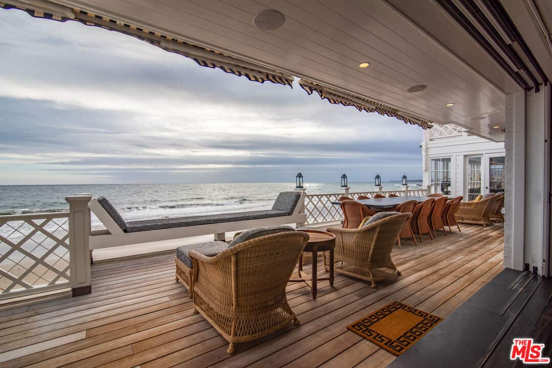 21528 Pacific Coast Highway Malibu CA 90265