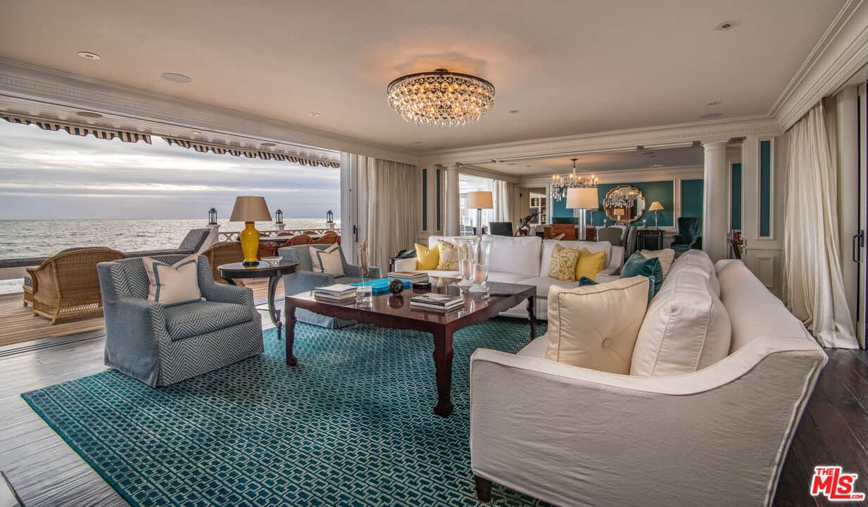 21528 Pacific Coast Highway Malibu CA 90265