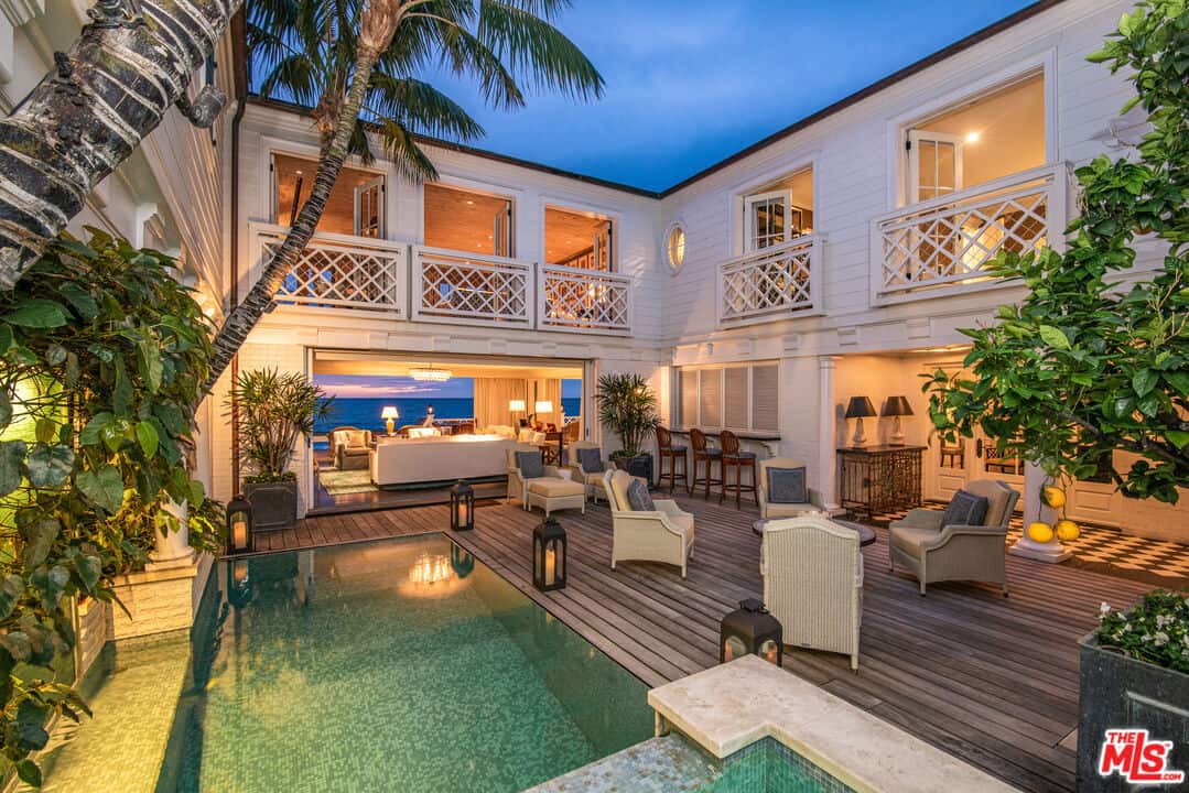 21528 Pacific Coast Highway Malibu CA 90265