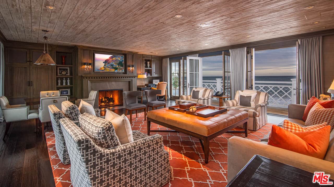 21528 Pacific Coast Highway Malibu CA 90265