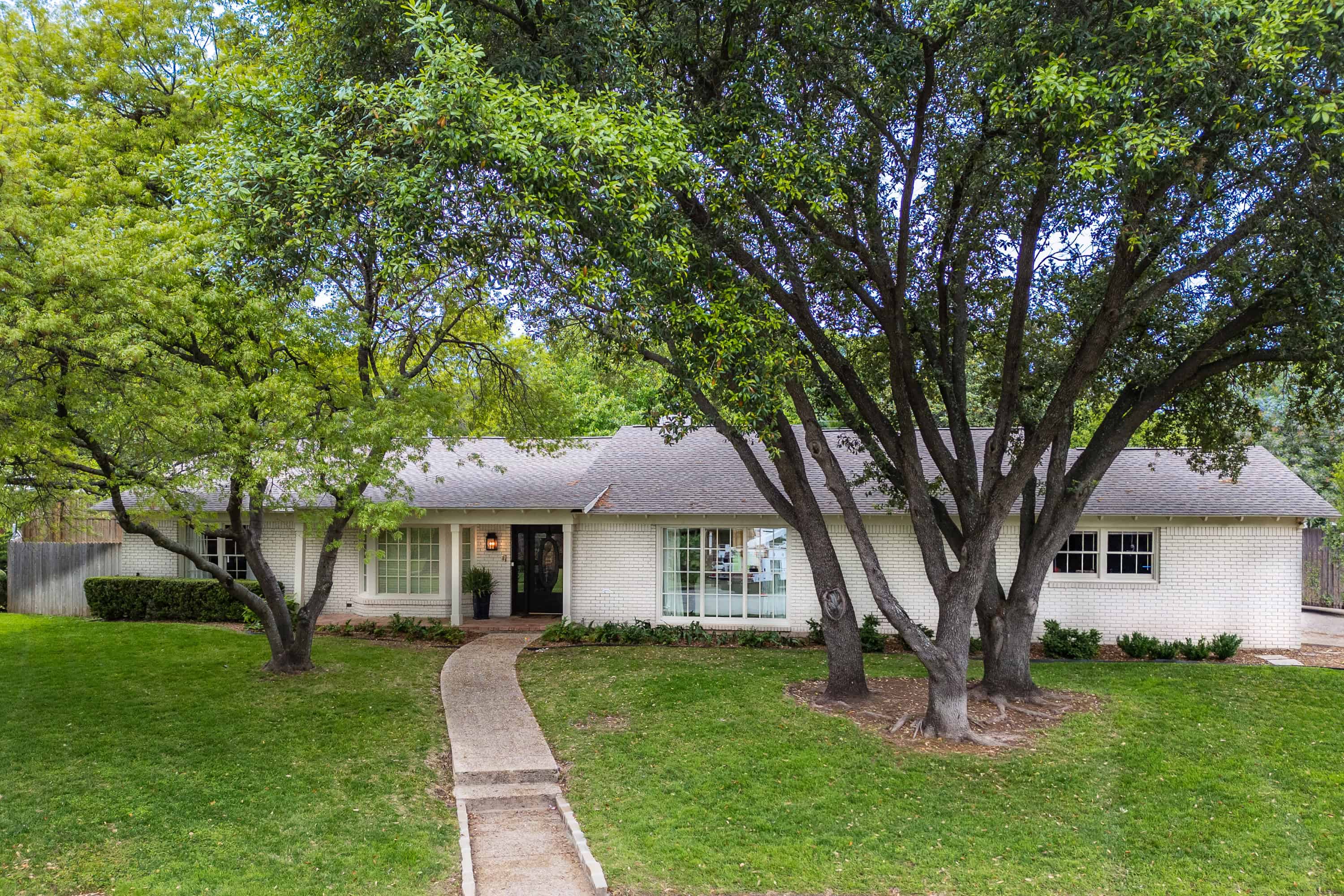 3708 Parkcrest Court Fort Worth TX 76109