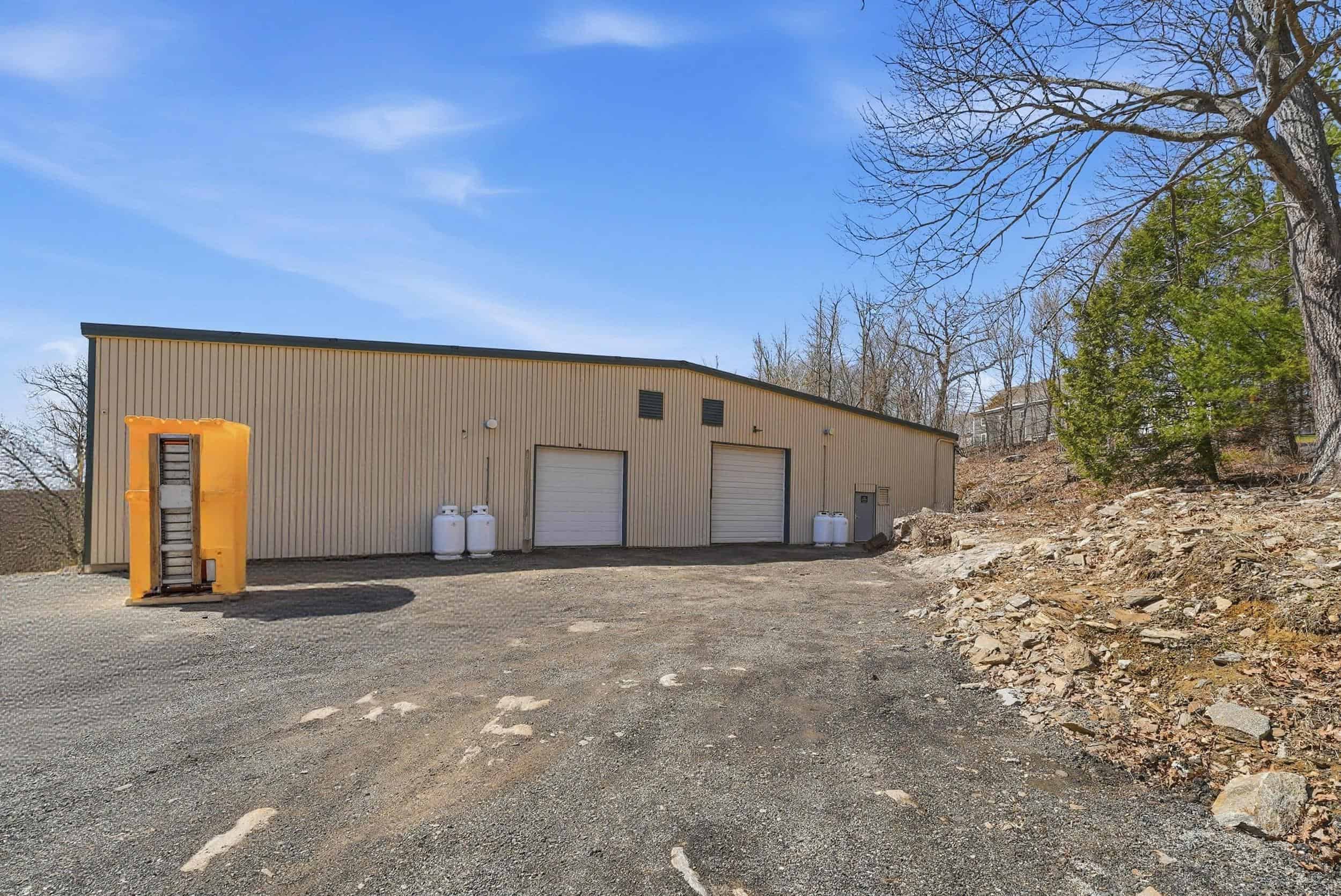 30 Huntoon Memorial Highway Leicester MA 01524