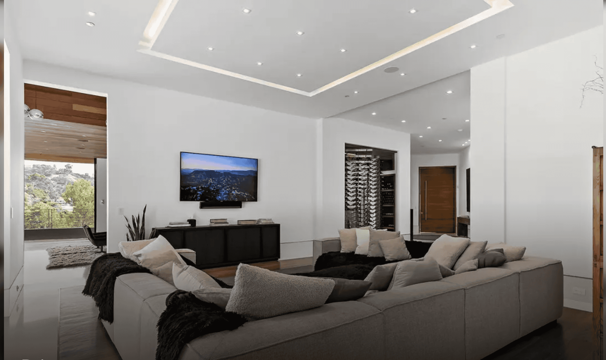 17335 Tramonto Drive Pacific Palisades CA 90272