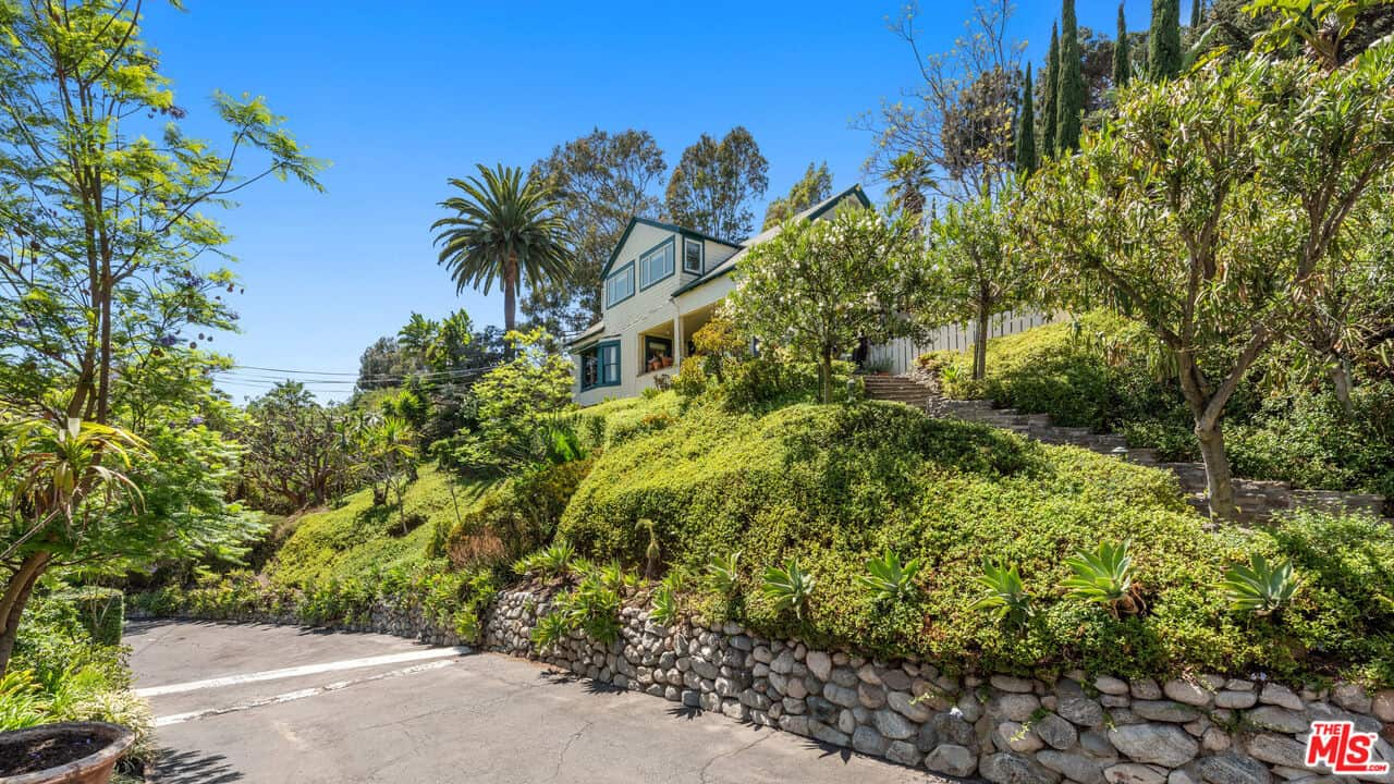 2003 La Brea Terrace Los Angeles CA 90046