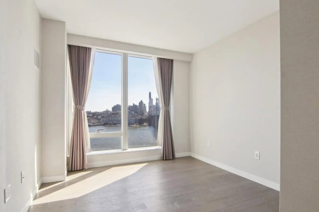 252 South Street New York NY 10002