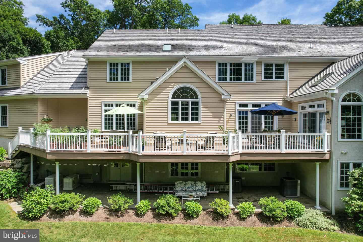 6 Douglass Lane Chester Springs PA 19425