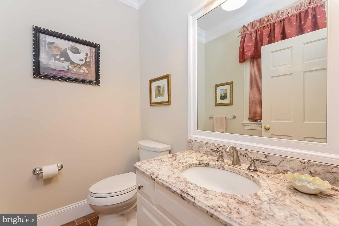 6 Douglass Lane Chester Springs PA 19425