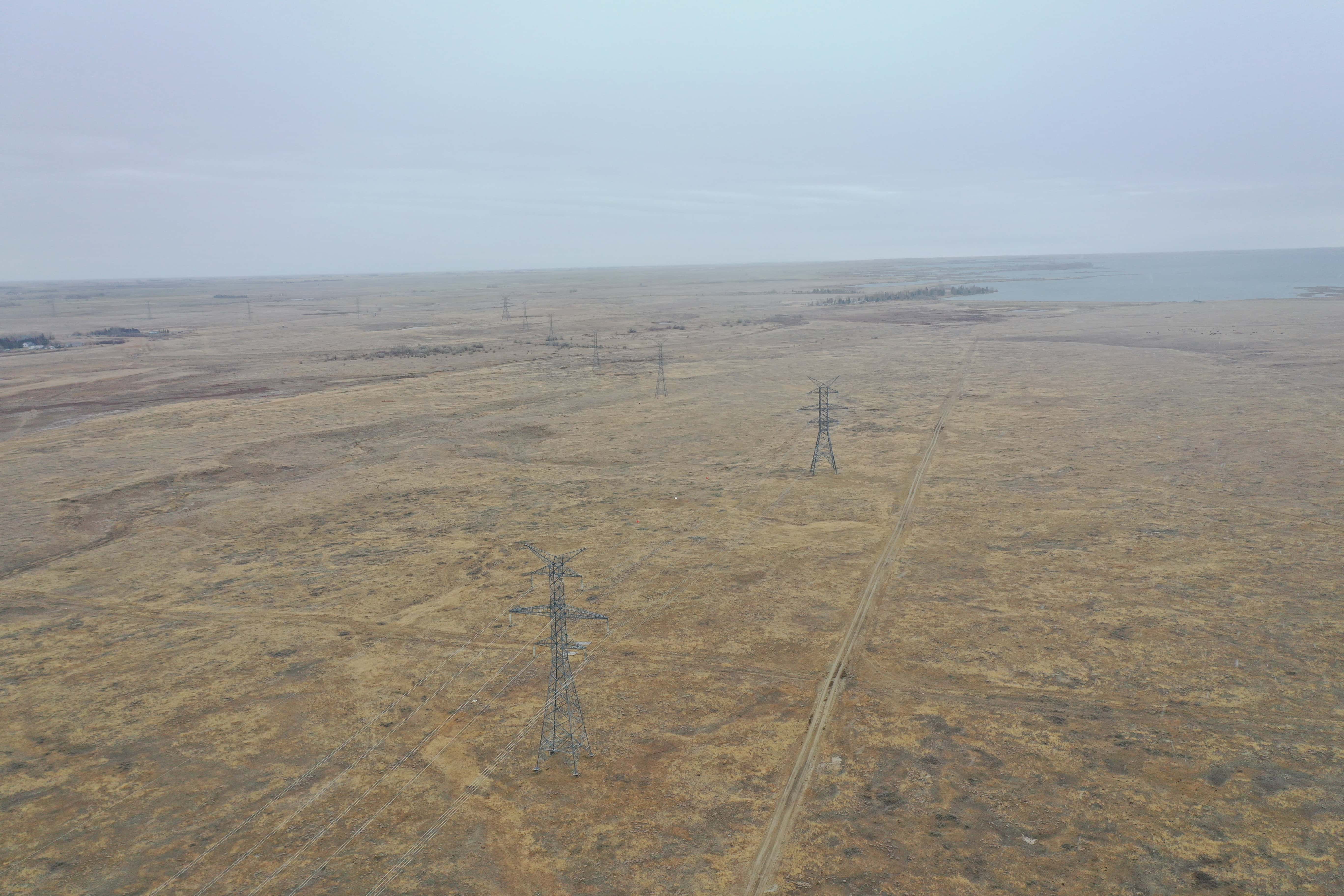 ON RR145 Brooks AB