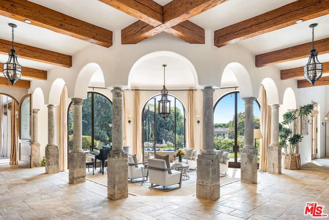 Upper Riviera Los Angeles CA 90272