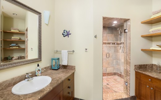 2946 Fishboat Bay Road Shirley BC