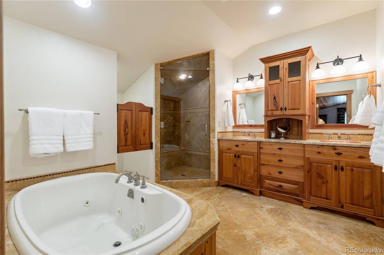 24450 Meadow Road Clark CO 80428
