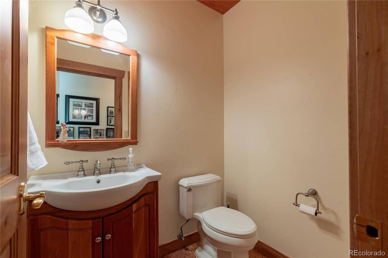 24450 Meadow Road Clark CO 80428