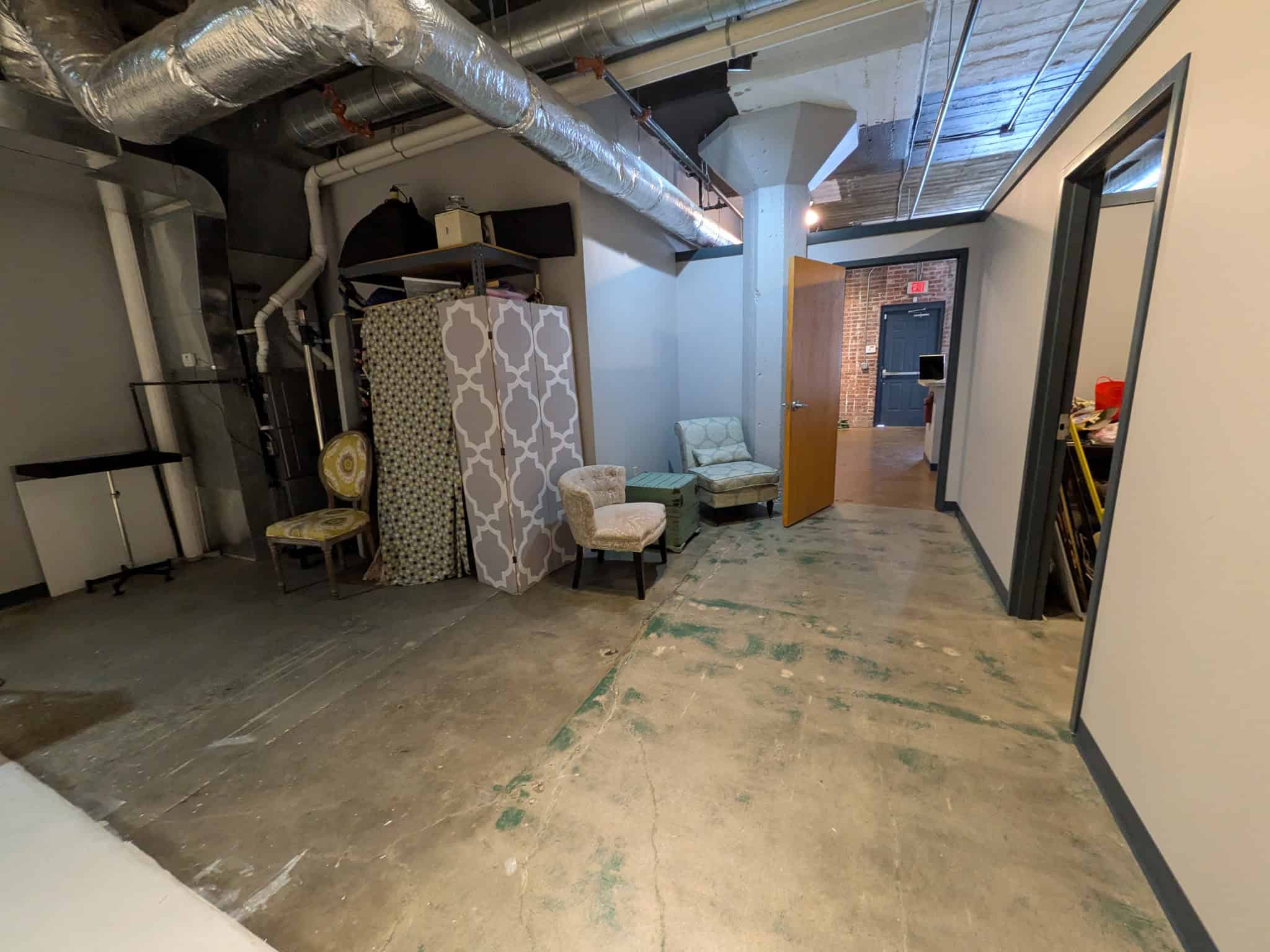 142 N Mead Wichita KS 67202