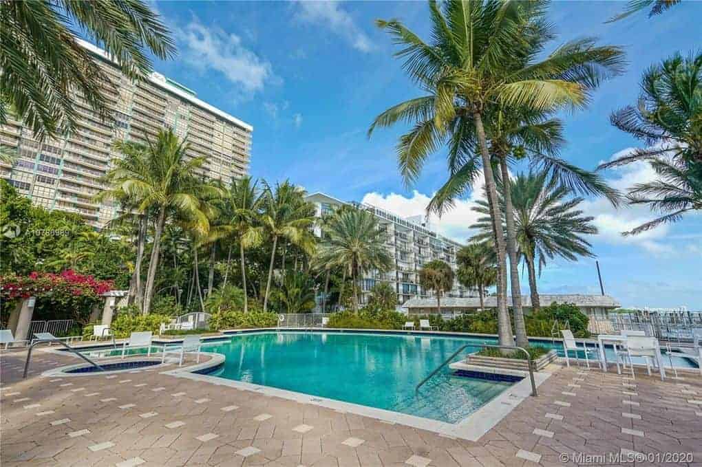 720 NE 69th Street Apt 22n Miami FL 33138