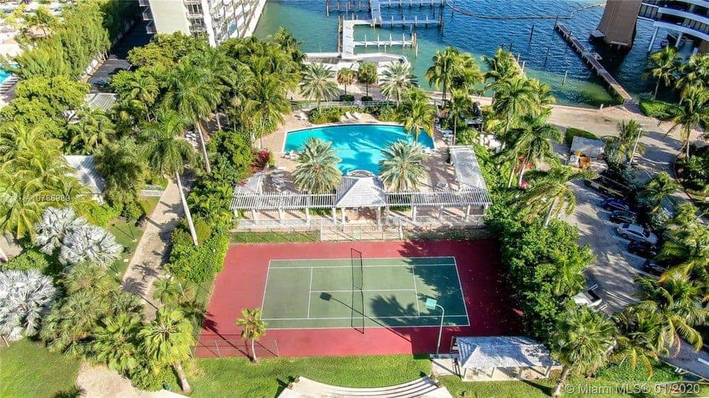 720 NE 69th Street Apt 22n Miami FL 33138