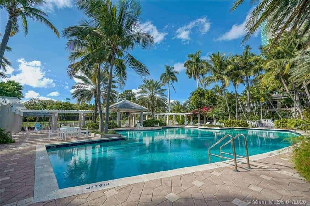 720 NE 69th Street Apt 22n Miami FL 33138