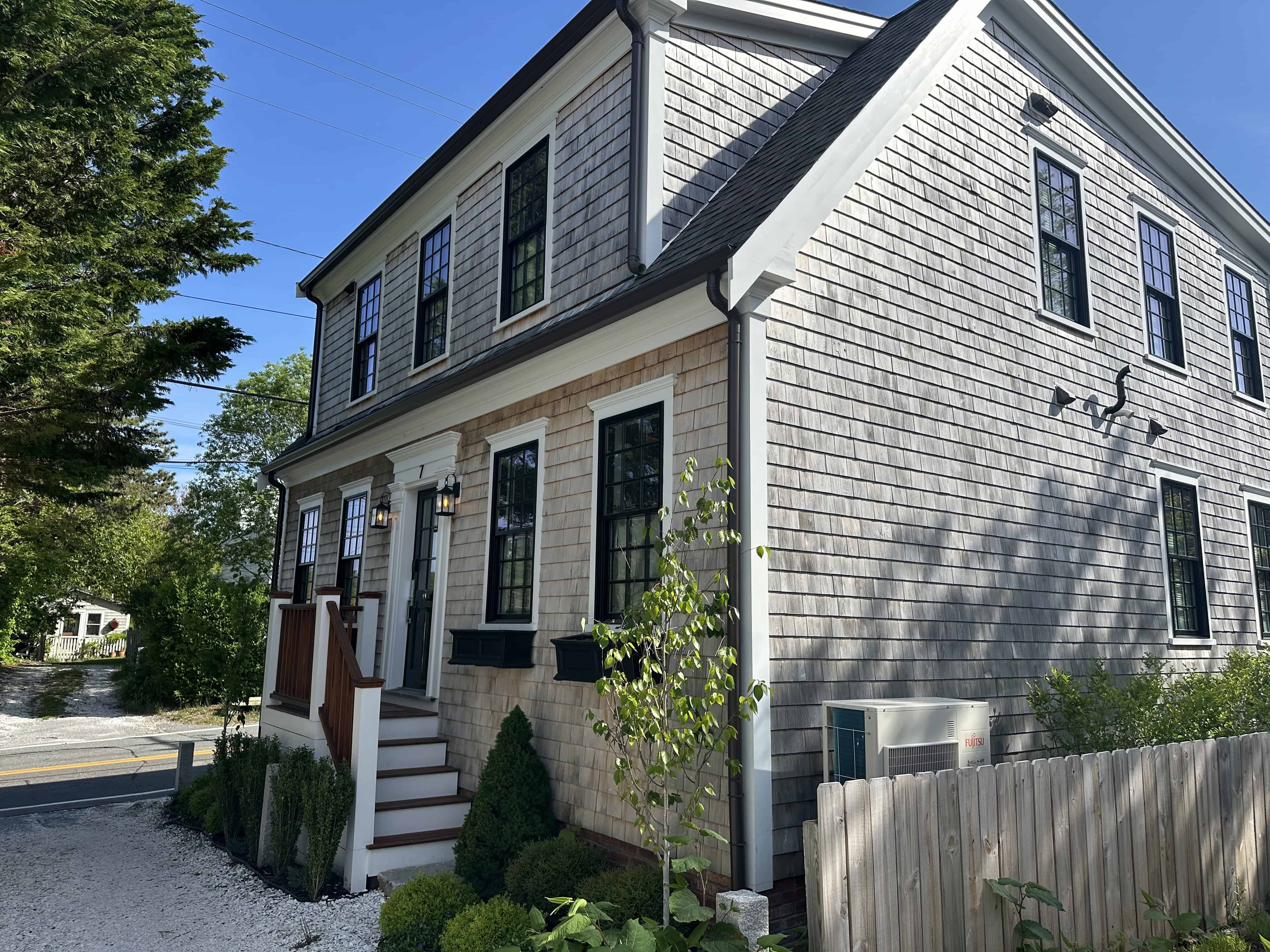 7 Snow Street Provincetown MA 02657