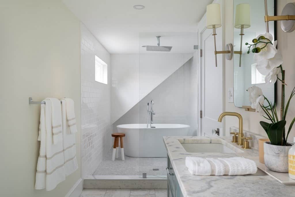 232 Tonset Orleans MA 02653