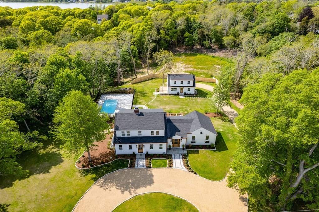 232 Tonset Orleans MA 02653