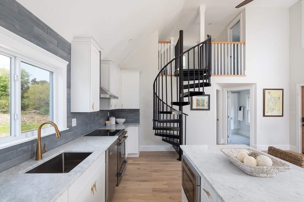 232 Tonset Orleans MA 02653