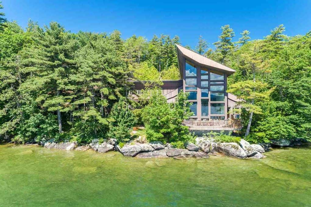 20 Wyman Drive Wolfeboro NH 03894