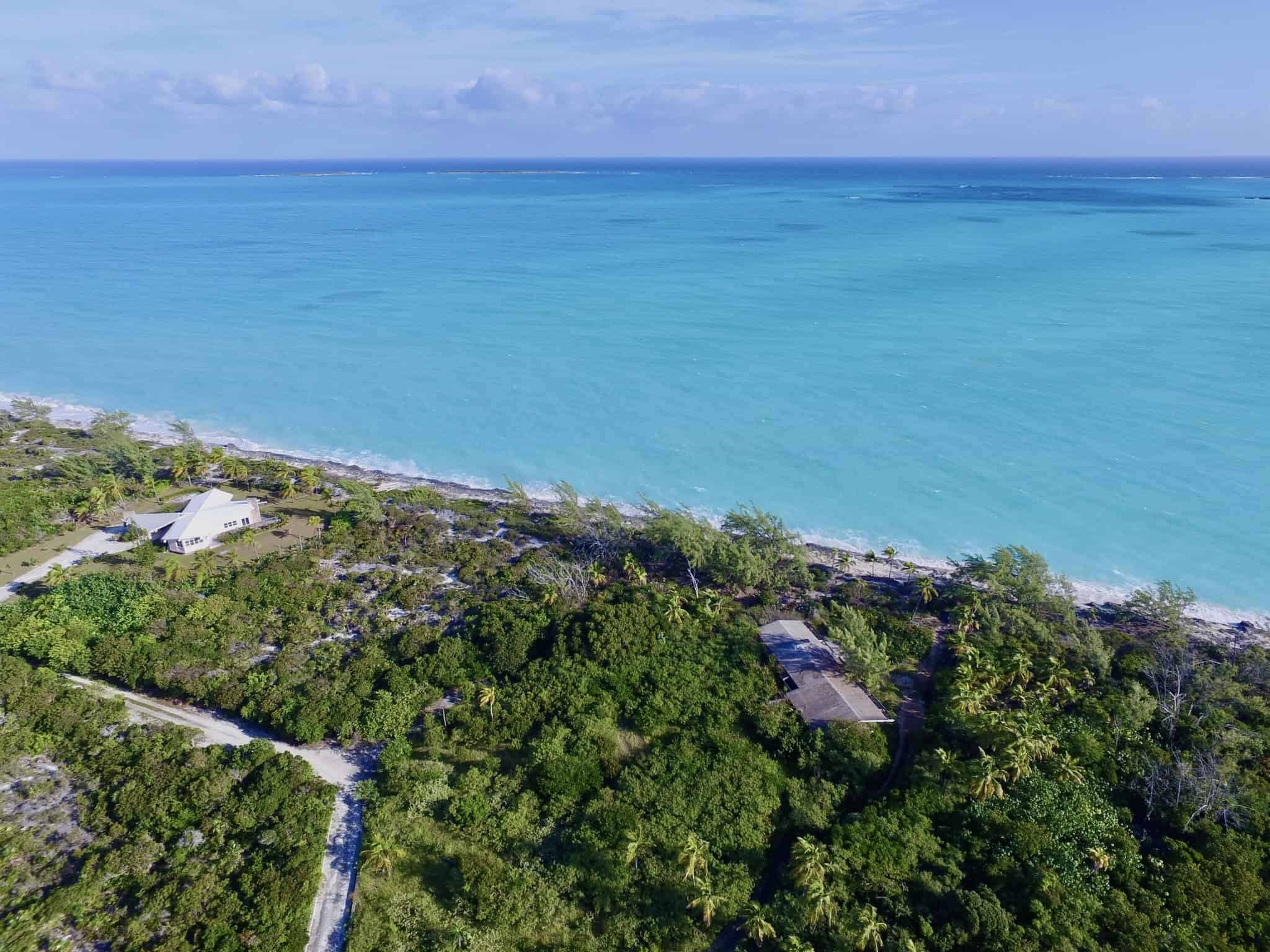 Queen's Highway Exuma BS
