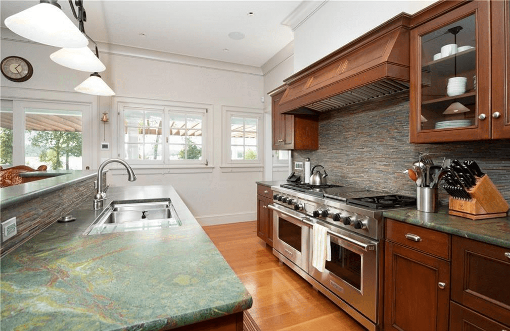 66 Selden Road Lyme CT 06371