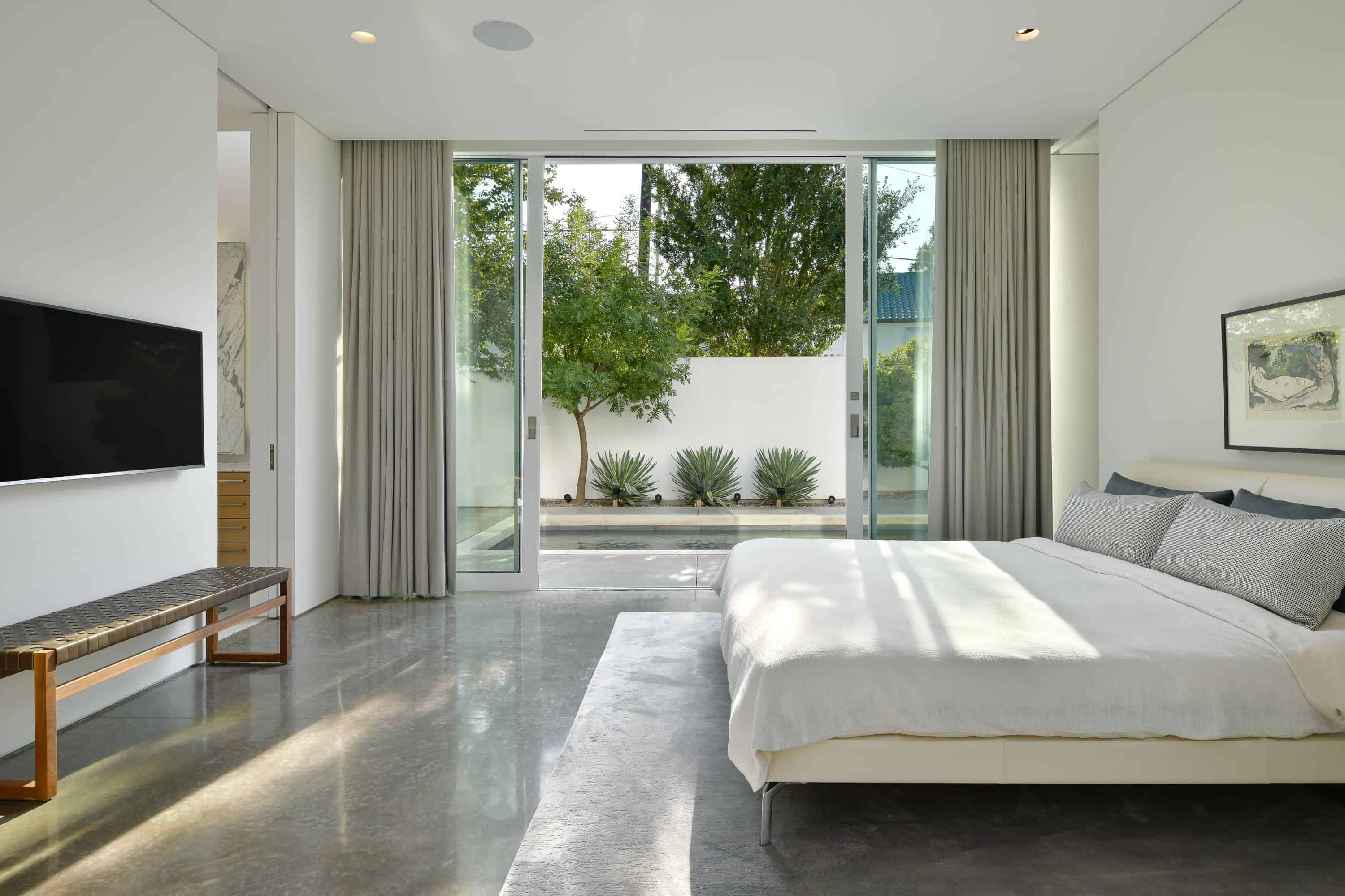 4347 Avondale Avenue Dallas TX 75219