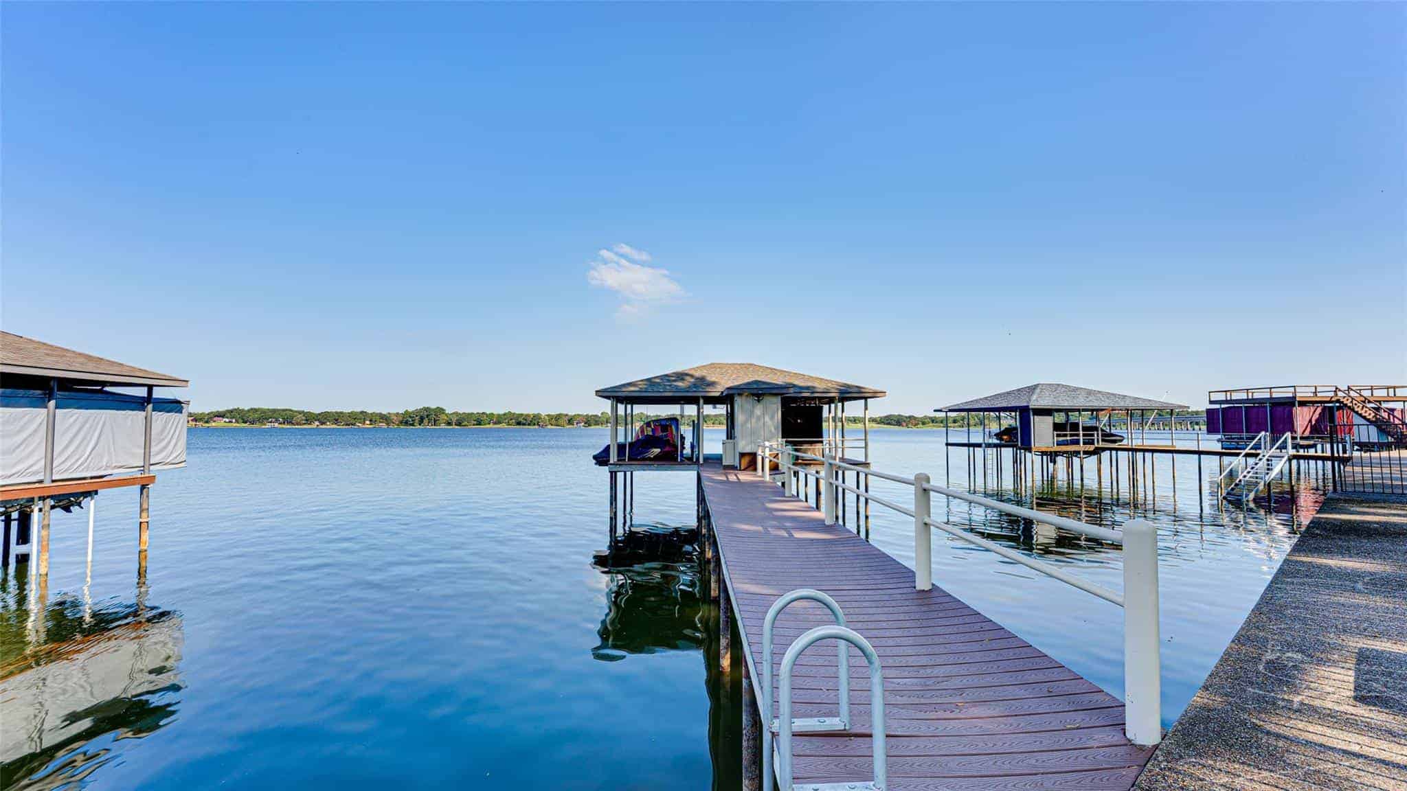 100 Lakeside Court Malakoff TX 75148