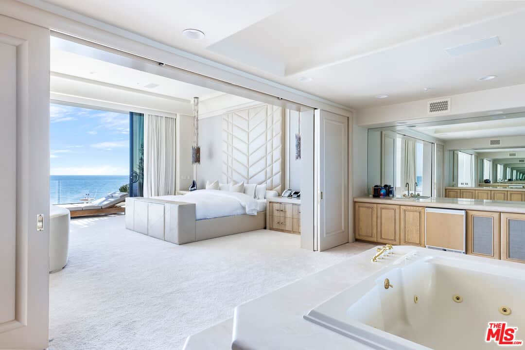 22616 Pacific Coast Highway Malibu CA 90265