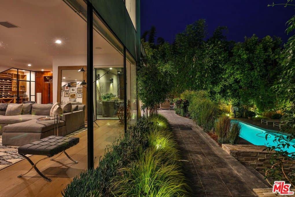 1552 Bel Air Road Los Angeles CA 90077