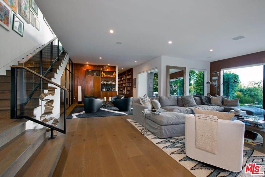 1552 Bel Air Road Los Angeles CA 90077