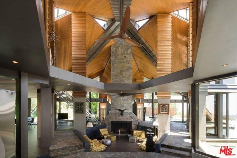 Bel Air CA 90077